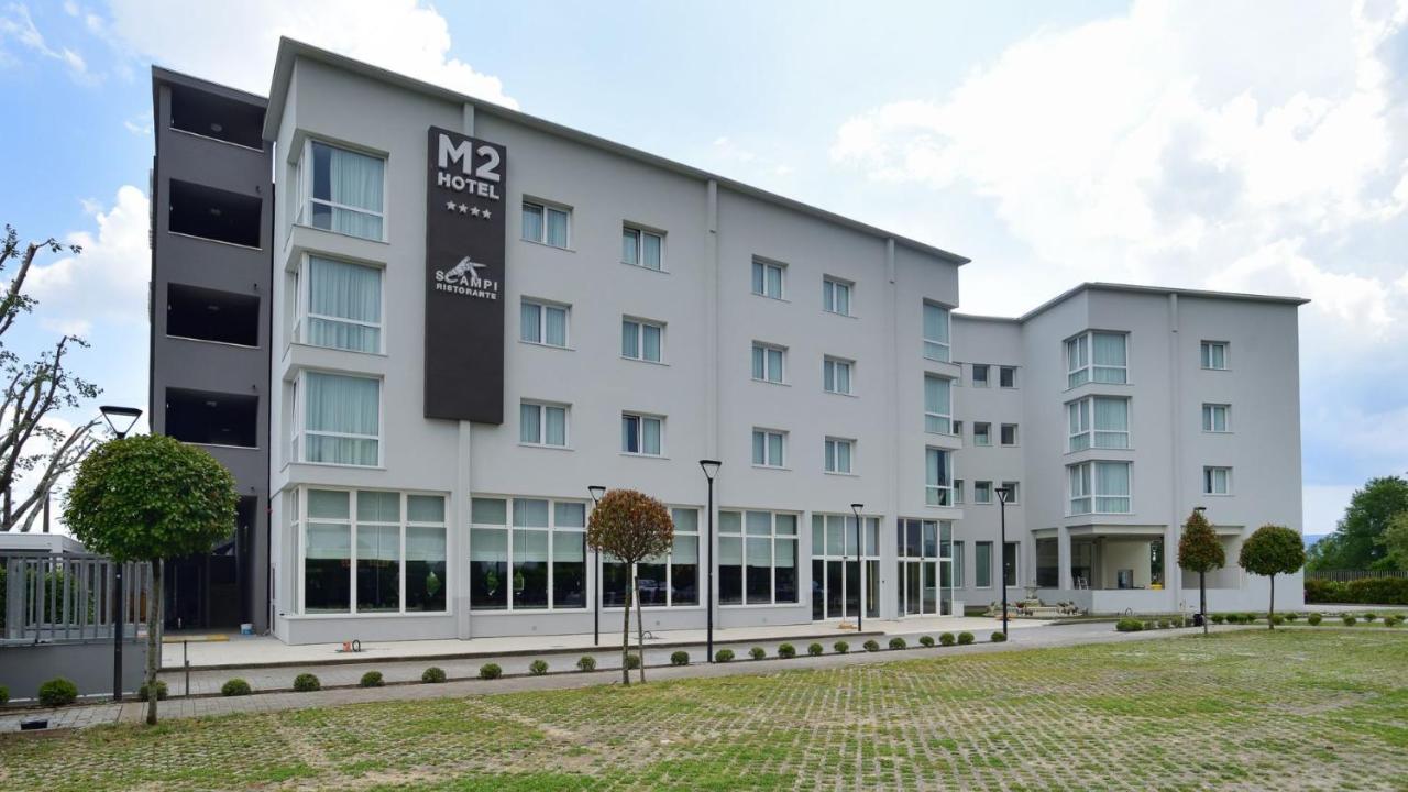 M2 Hotel Campi Bisenzio Bagian luar foto